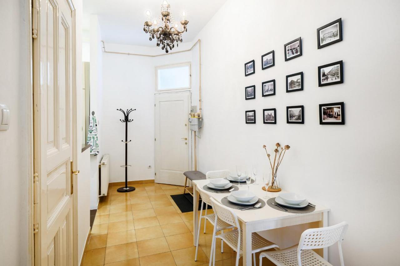 Spacious & Serene Downtown Home With Free Parking Budapeszt Zewnętrze zdjęcie